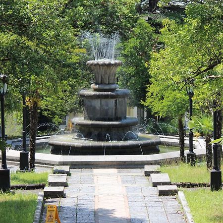 Legends Tskaltubo Spa Resort Экстерьер фото
